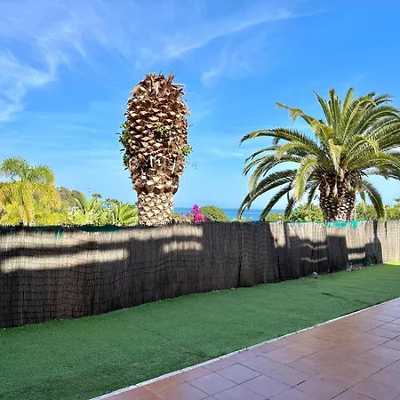 3 Bedroom In Apartment *