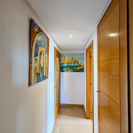 Apartment 3 Bedroom In *