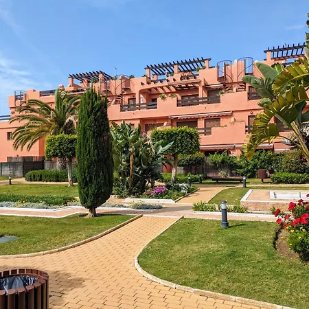 Apartment 3 Bedroom In Estepona